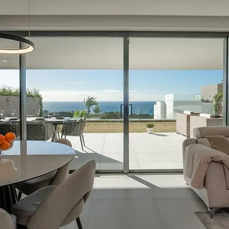 With Spectacular View In Cabopino Διαμέρισμα *